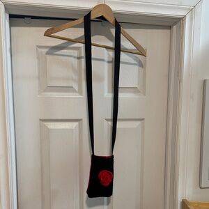 Black and Red Knit Crossbody Bag